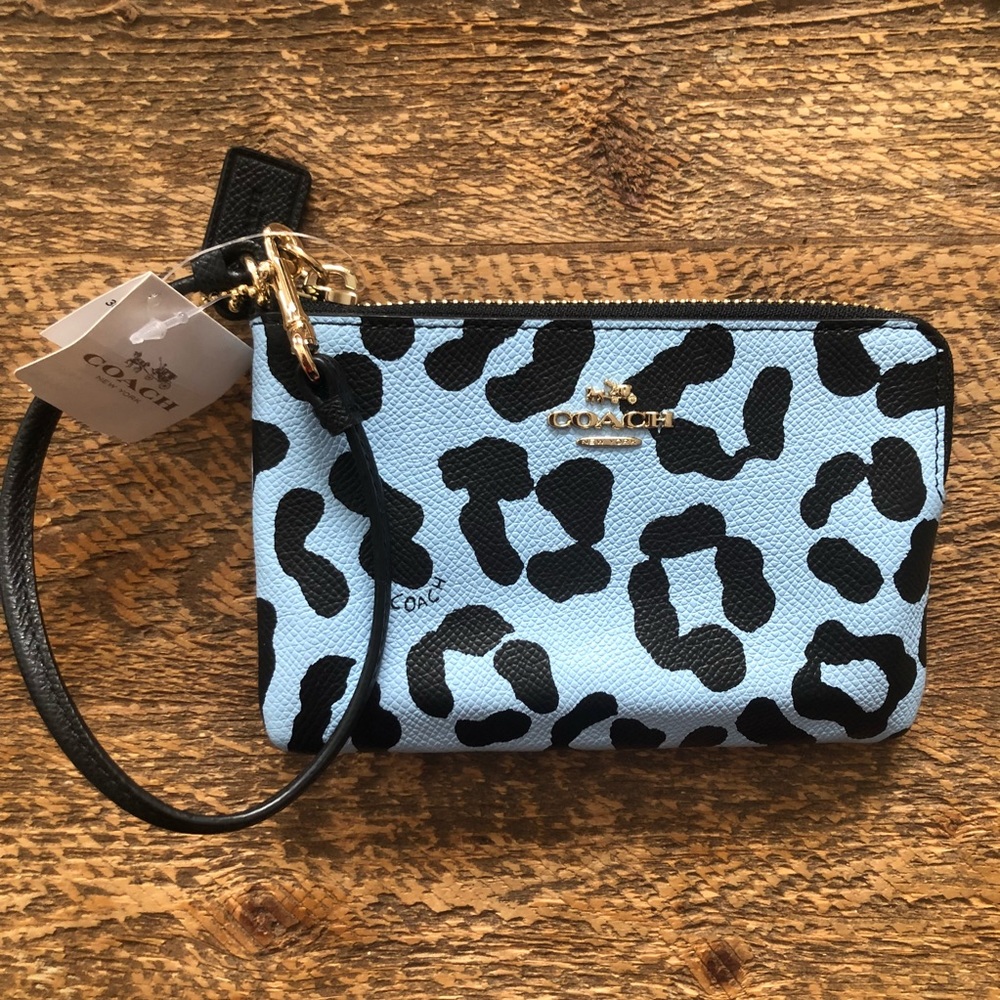 Coach Wristlet Brand New With Tags! 💙